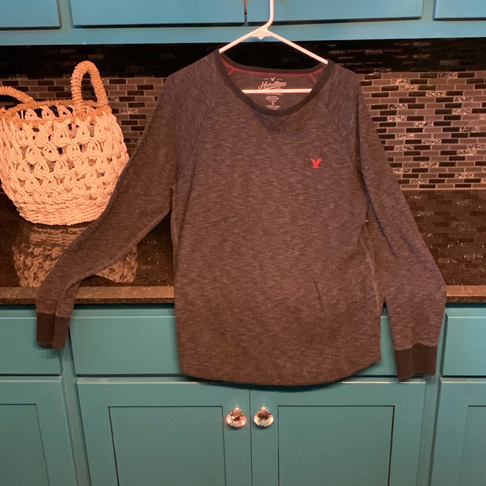 Light thermal large black long sleeve shirt. American Eagle.